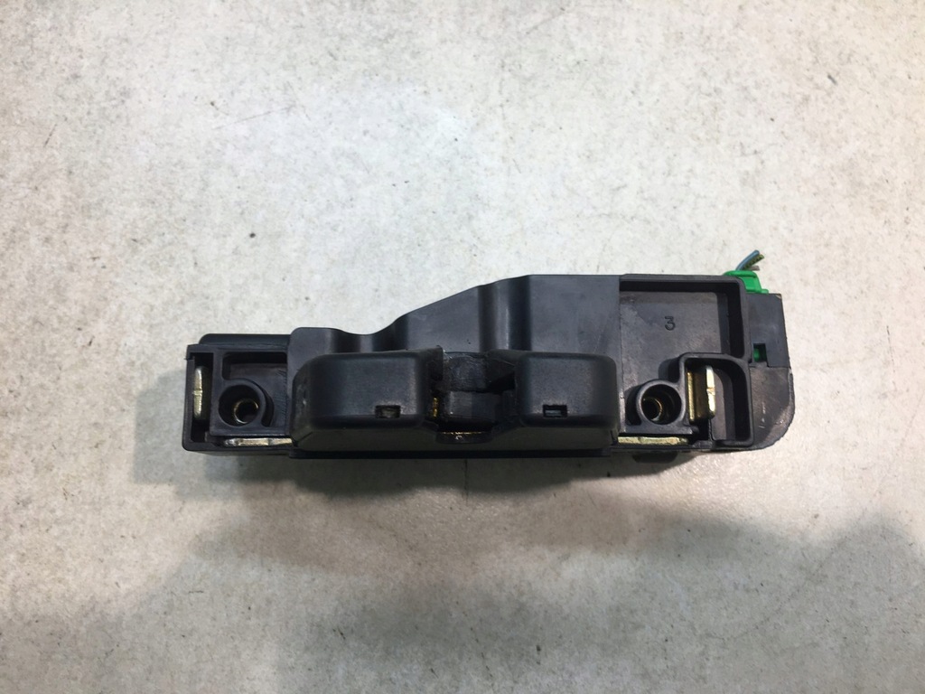 фото №5, Замок крышки багажника peugeot 307 sw 9646091580