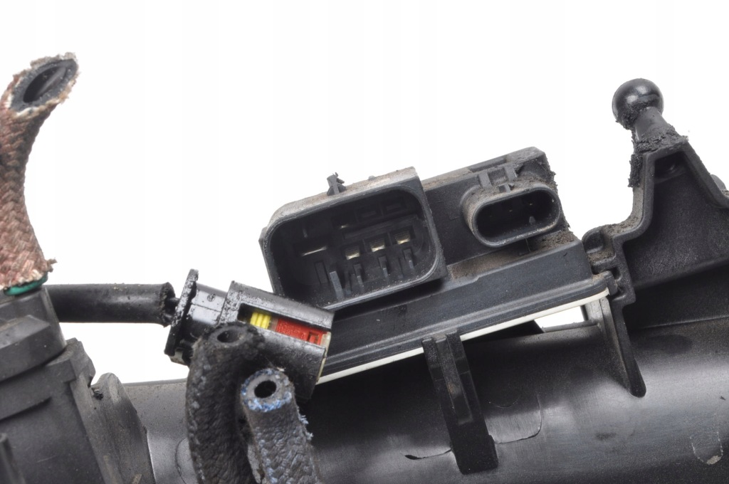 Bmw f20 f21 1.5 d колектор впускний  8513854 8637896 Недорого