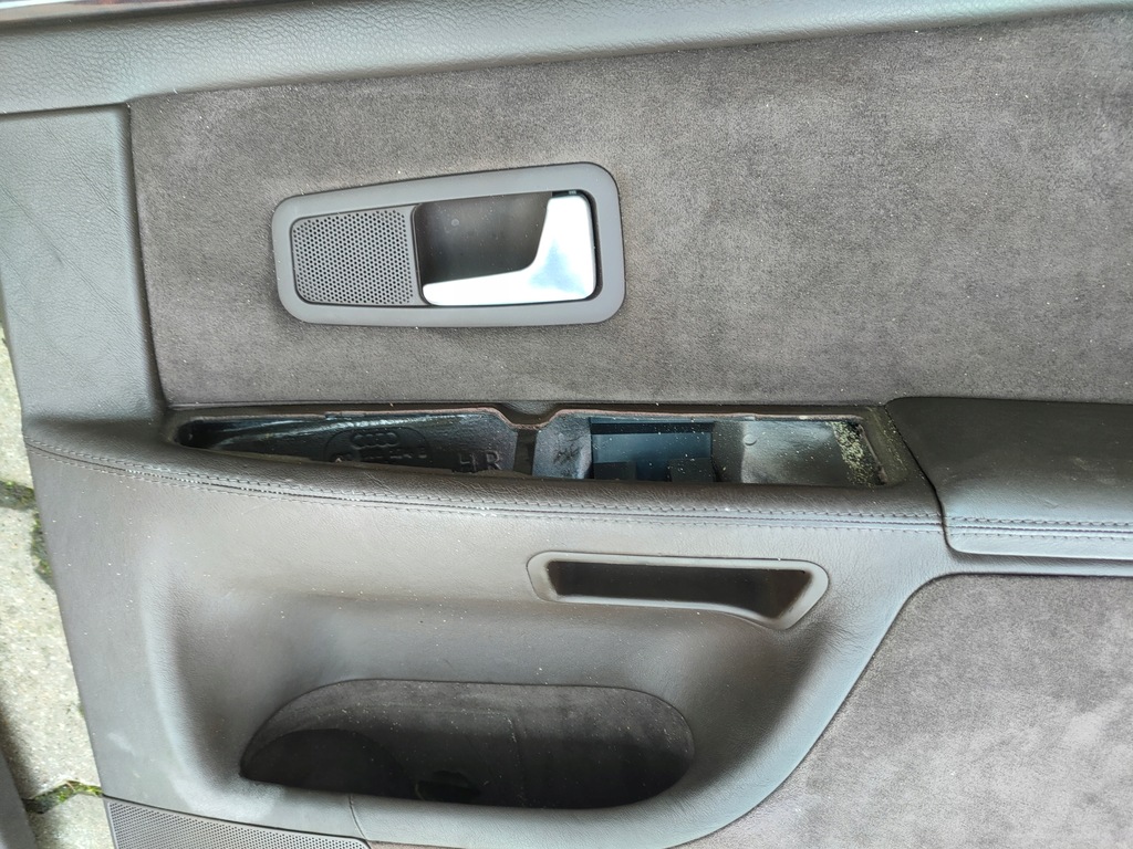 фото №12, Audi a8 d2 оббивка обшивки шторка двері коричневий доставка