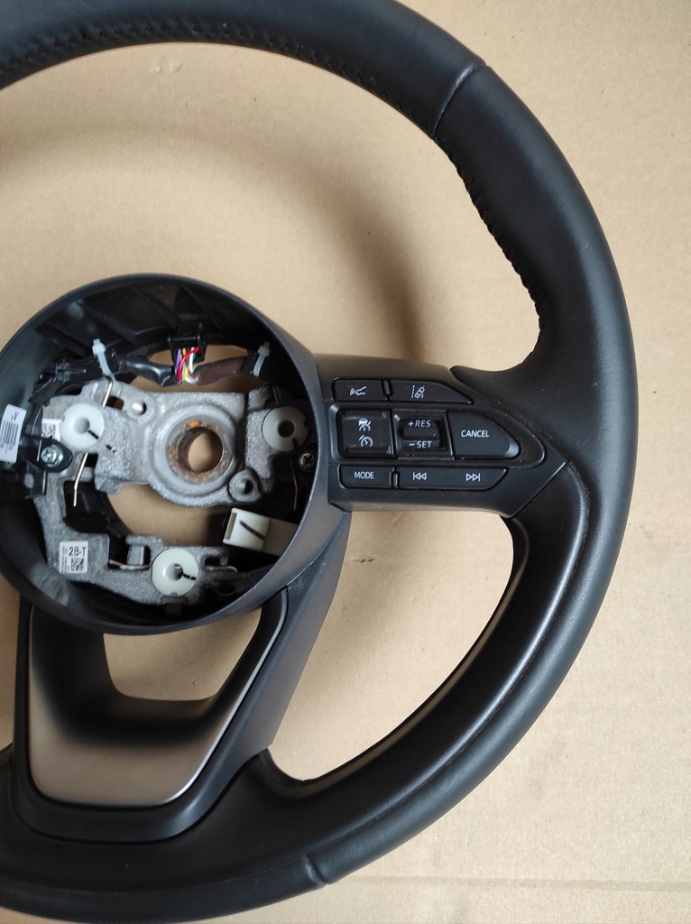 фото №6, Воздуховод toyota yaris iv mazda 2 -20r