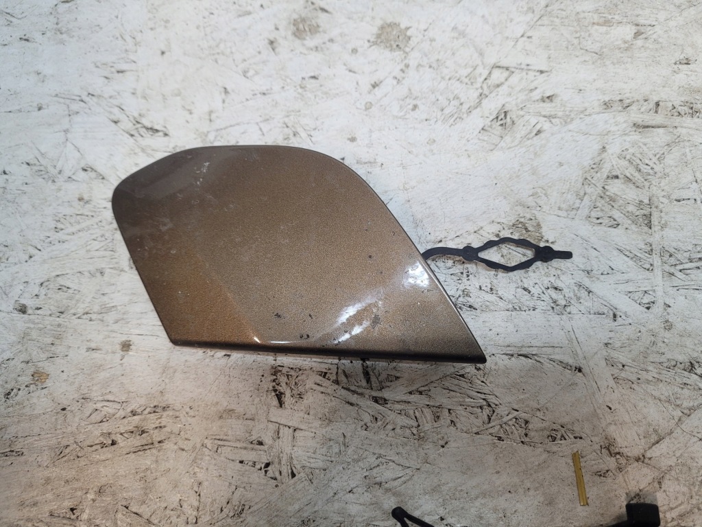 фото №1, Renault captur i 1 lift 17-19 заглушка фаркоп перед передня 511802661r