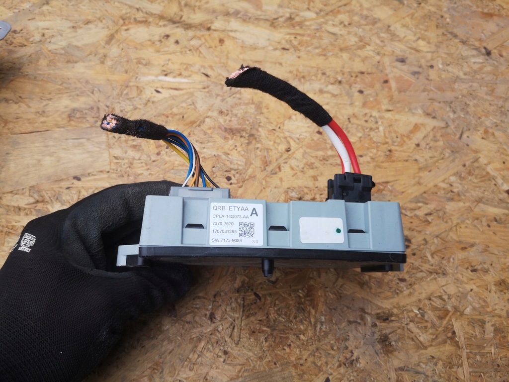 фото №2, Rr velar f-pace модуль cpla-14q073-aa