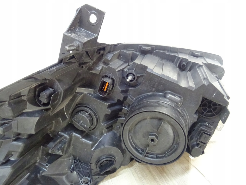 фото №9, Лампа правая перед renault trafic iii 3 260105469