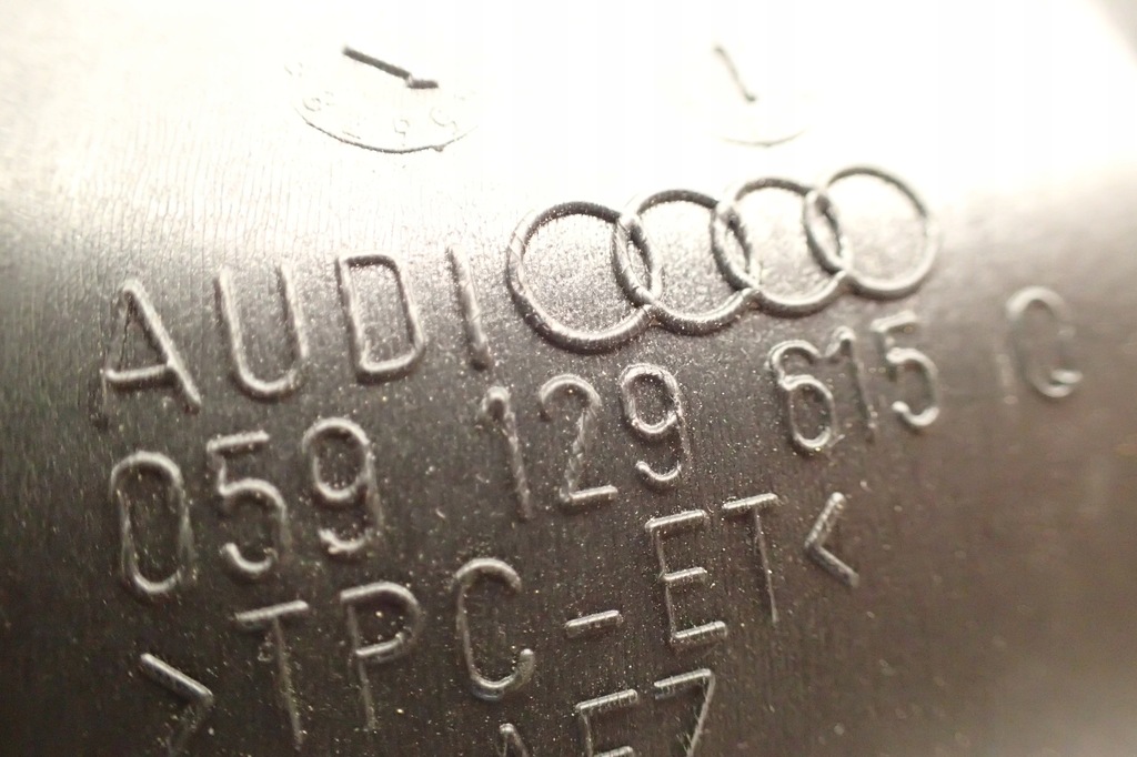 фото №2, ^^ audi a7 4g труба повітря 059129615q