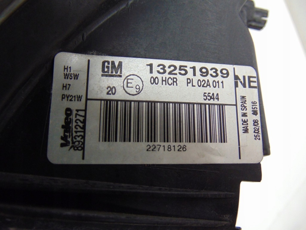 Лампа ліва перед opel vectra c signum рестайлінг  13251939 європа ładna демонтаж в Україні