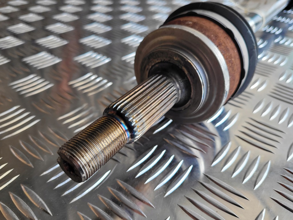 фото №11, Toyota yaris cross приводной вал передняя правая оригинал fv