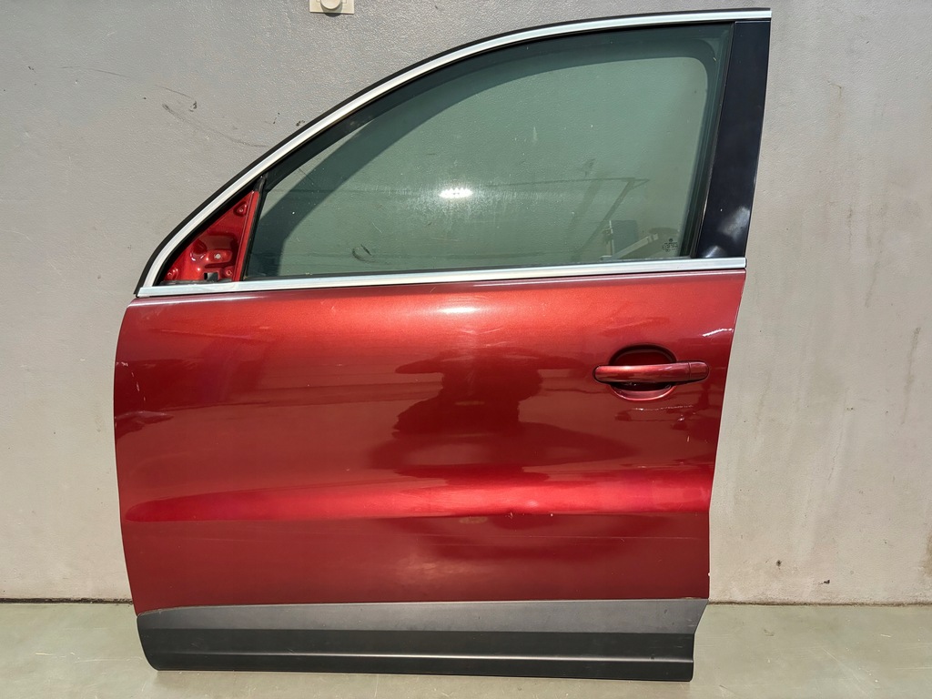 фото №1, Двері ліва перед vw tiguan i колір la3t