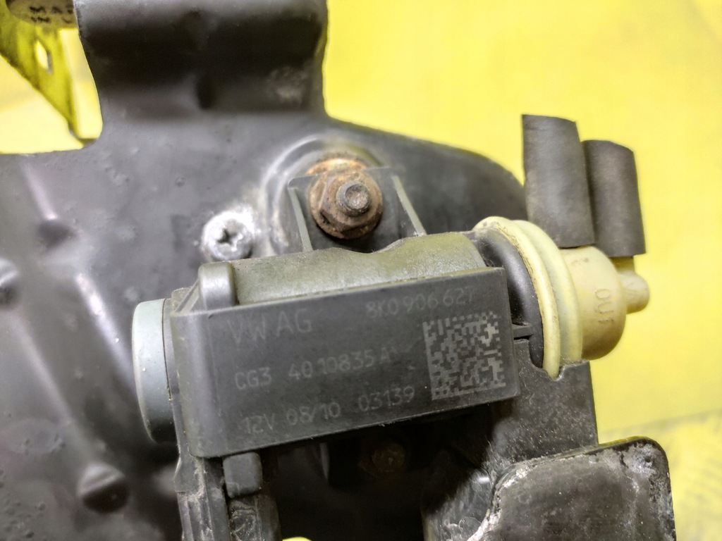 фото №7, Seat exeo 2.0 tdi клапан вакуумa 3r0131425