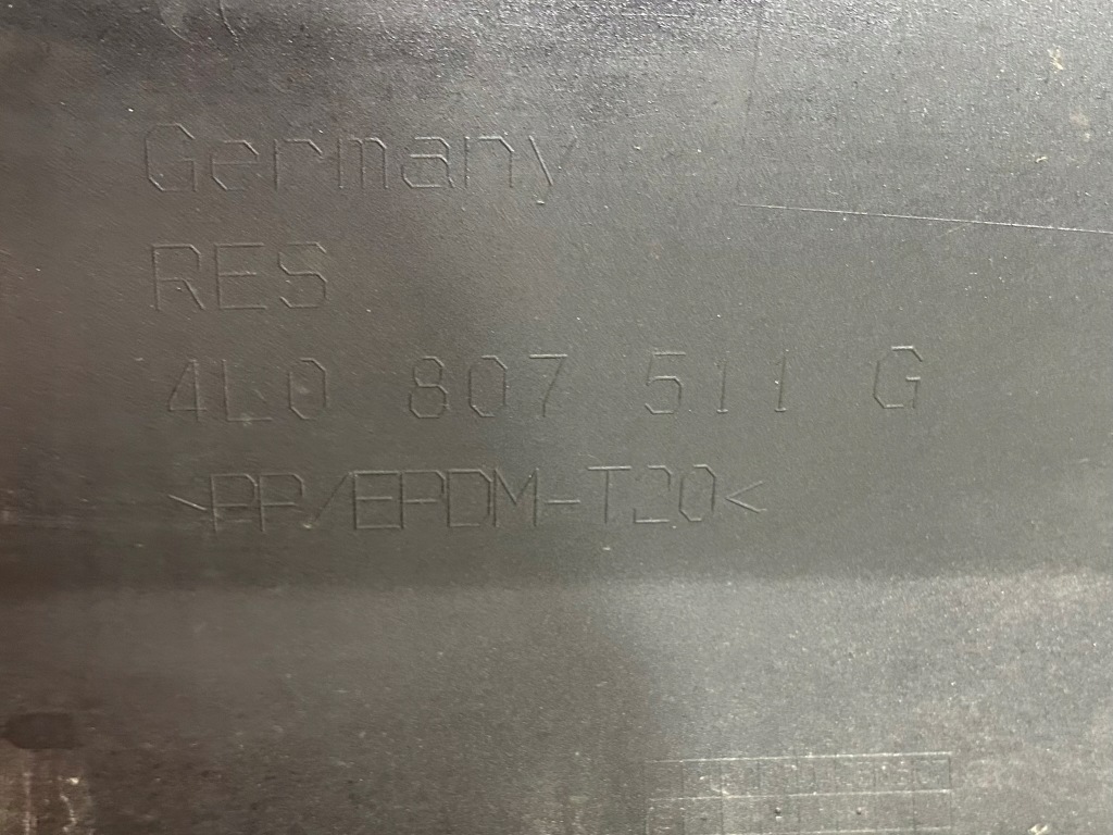 Купити Audi q7 4l рестайлінг  s-line 2009-2015 бампер задній задні дифузор оригінал