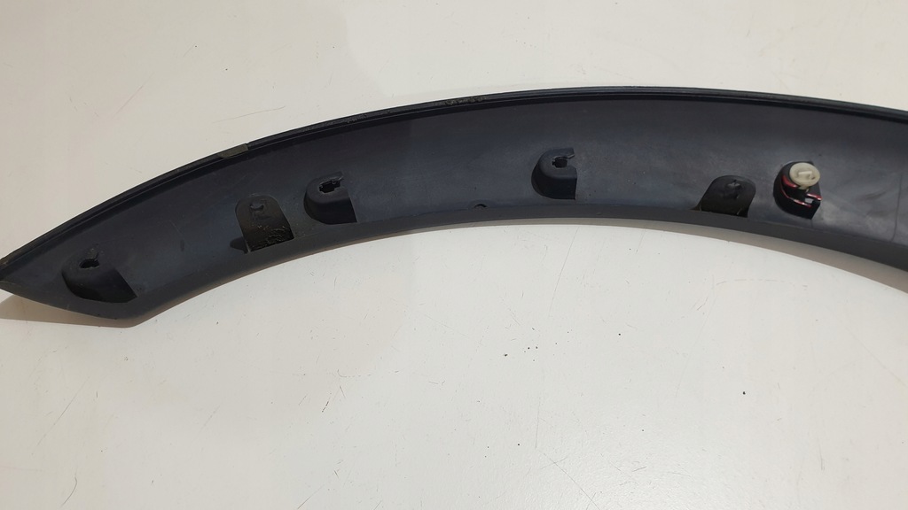 фото №9, Молдинг накладка крыла левая volvo xc70 30678044