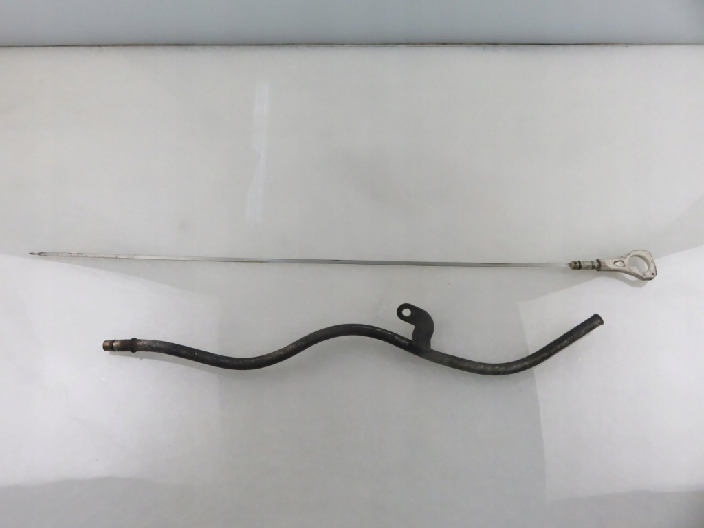 фото №1, Щуп mitsubishi outlander i cu_w 2.0 4g63 dohc 16v 4g63