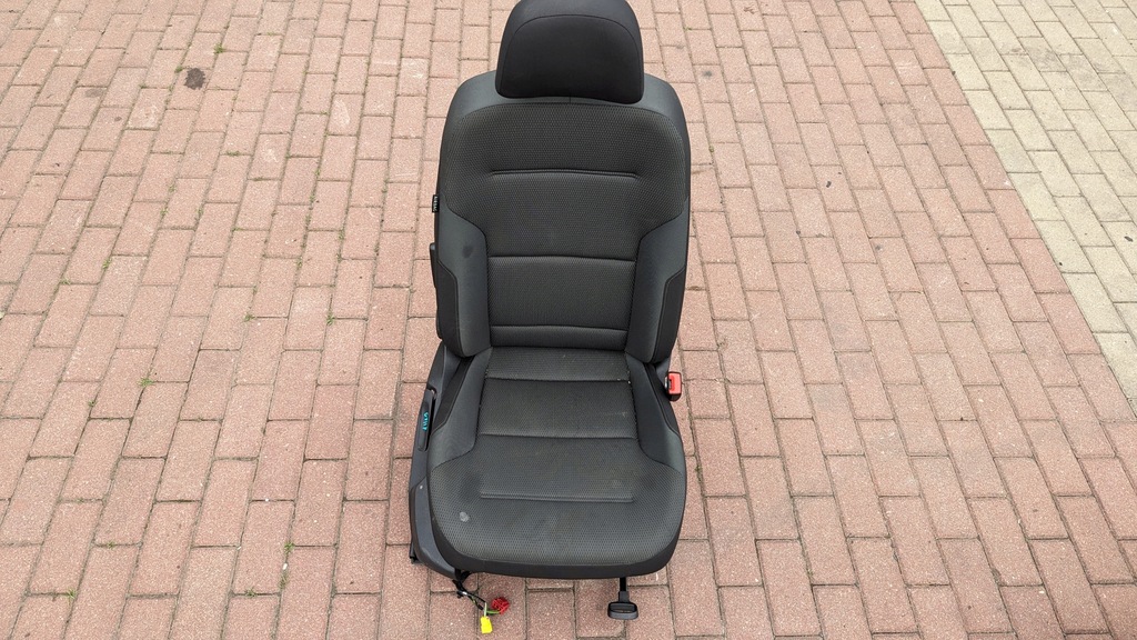 фото №1, Сиденье пассажира vw golf vii 5d