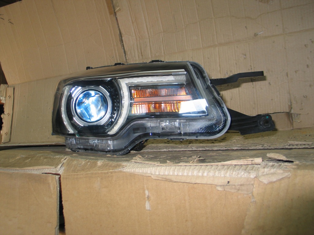 фото №9, Лампа правий перед mg zs 17-19r. europa + led