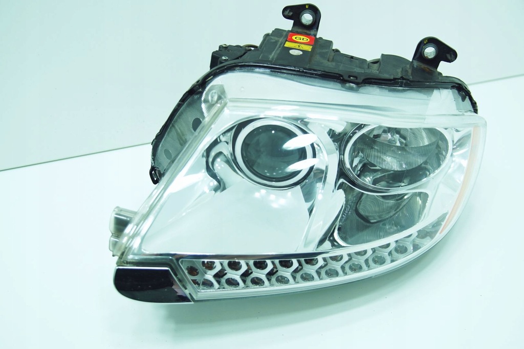 фото №1, Фара лампа ліва maserati quattroporte v lift 2010 europa