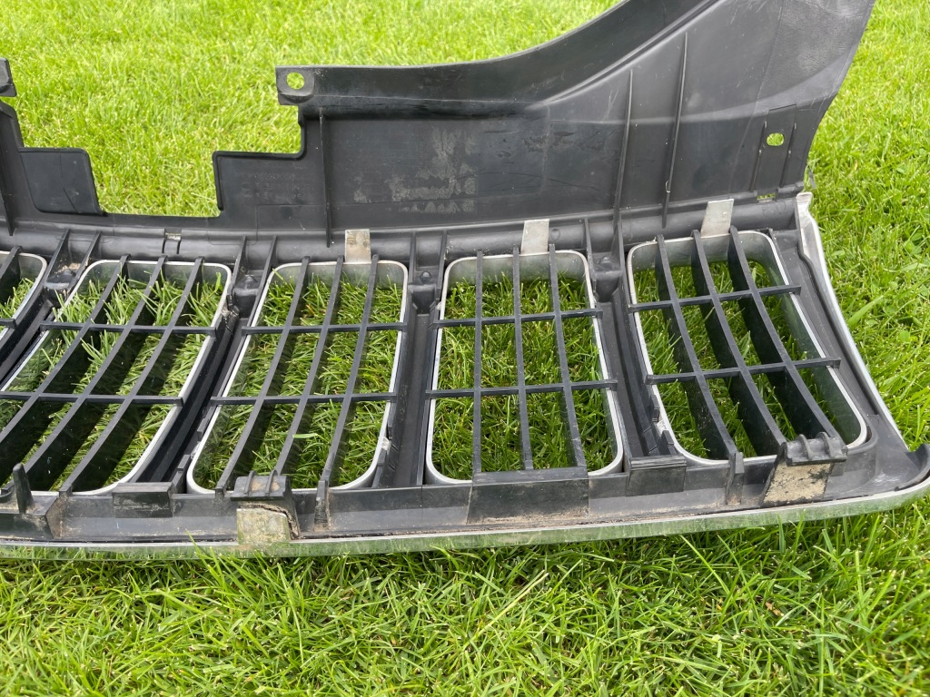 фото №15, Jeep grand cherokee wk решётка радиатора решётка радиатора 5jf94trmae