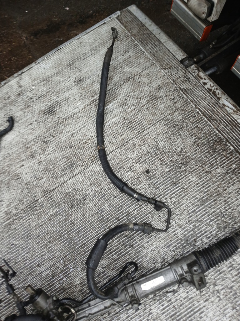 фото №1, Audi a8 d4 шланг підсилювача