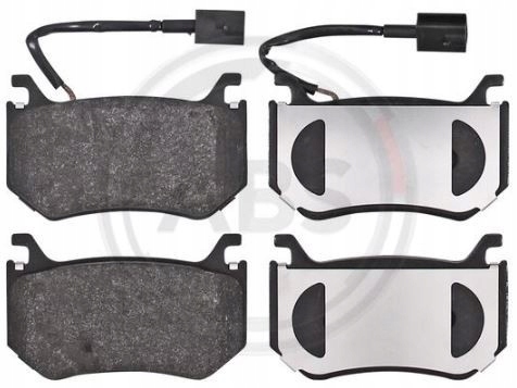 фото №1, Гальмівні колодки гальмівні alfa romeo giulia 2.9 2015- задня