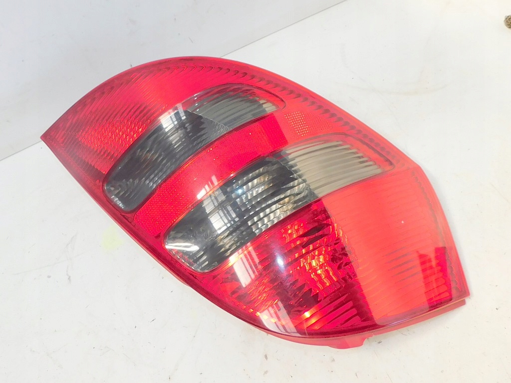 Mercedes a w169 1.5 лампа левая задняя Недорого