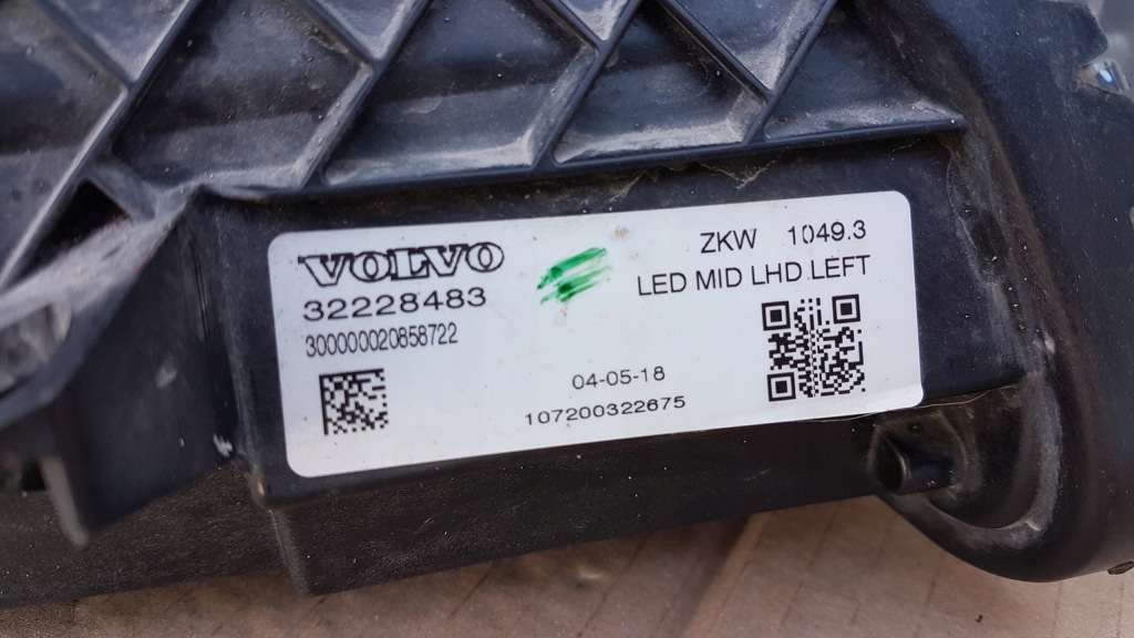 фото №13, Лампа перед ліва volvo v40 full led 16-