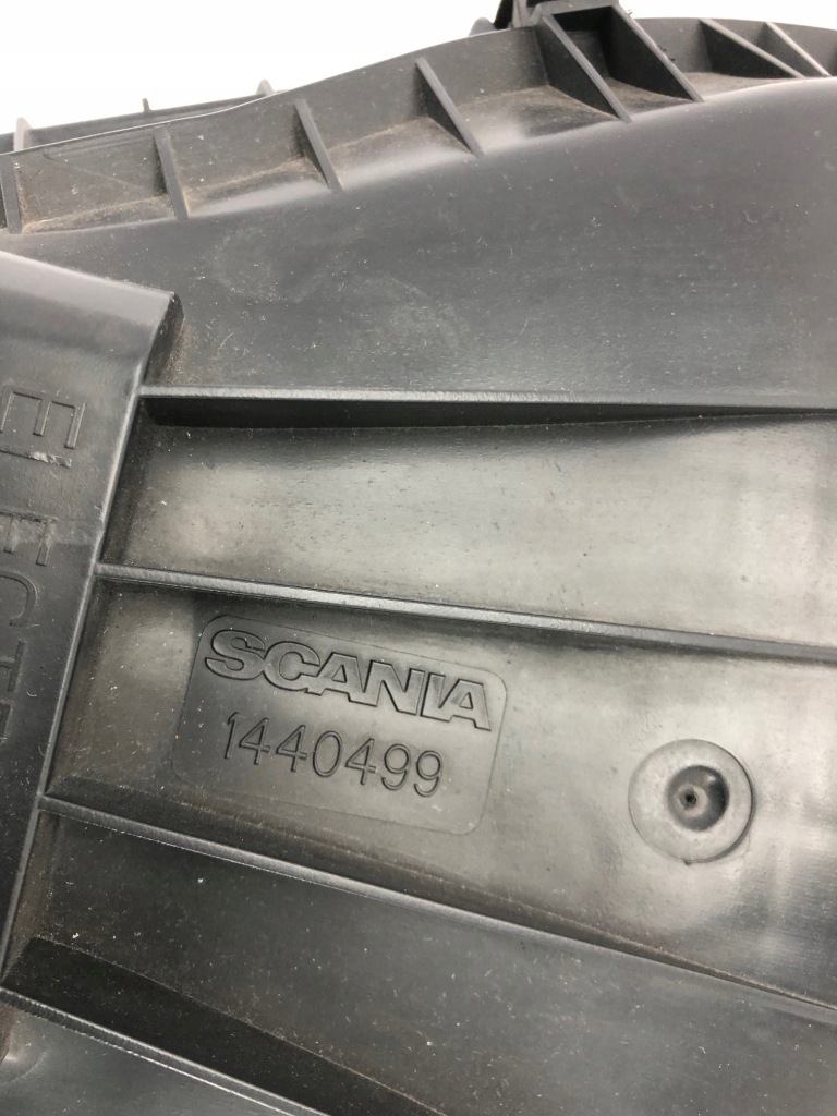 Scania r накладка електропроводка трубопровід кабіни 1736908 1440499 в Україні