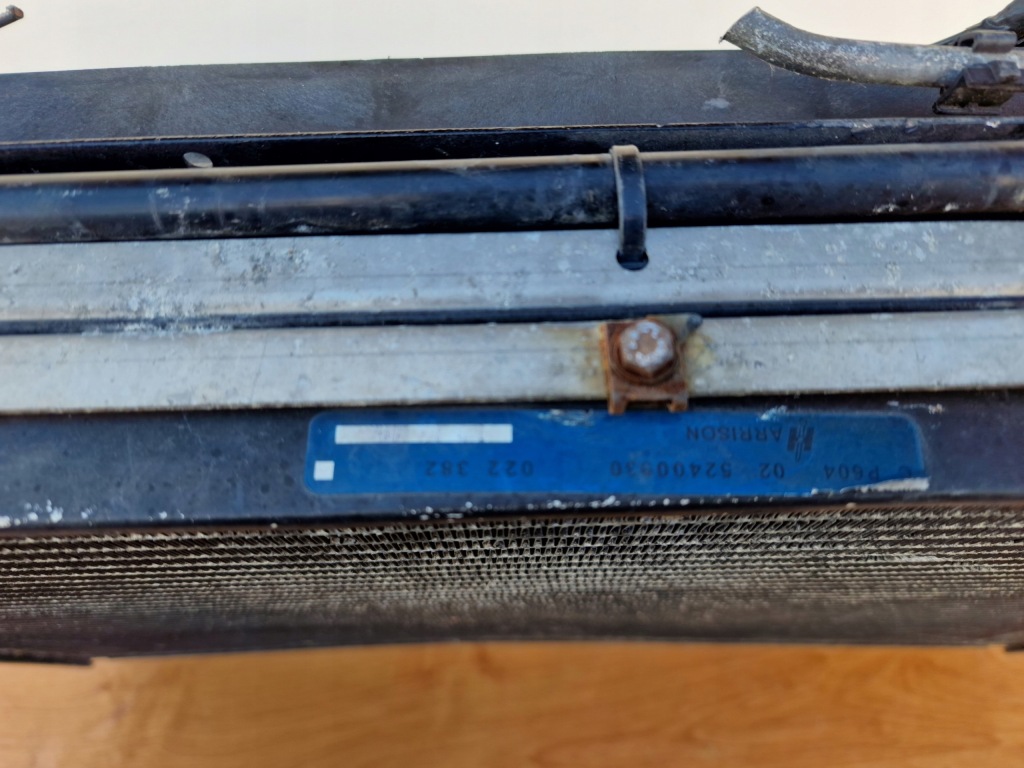 Вентилятори радіатор maserati qattroporte 4.2 ben Ціна