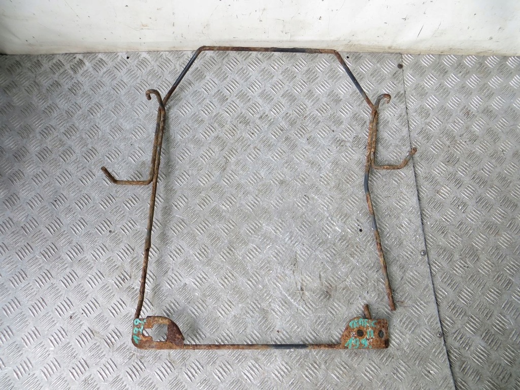 фото №1, Trafic vivaro ii корзина кронштейн колеса запасного 01-