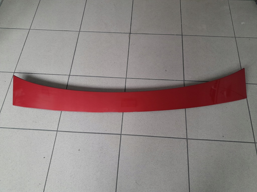 фото №1, Kia ev6 gt 2022- молдинг накладка крышки задняя задний