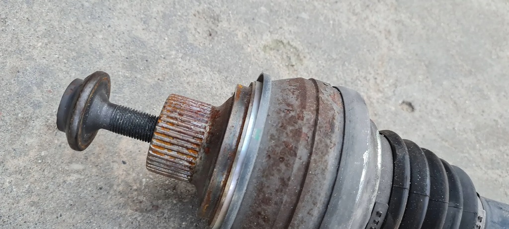 фото №8, Sq7 q7 4m привідний вал półośka задня ліва права 4.0 tfsi 4m0501201a