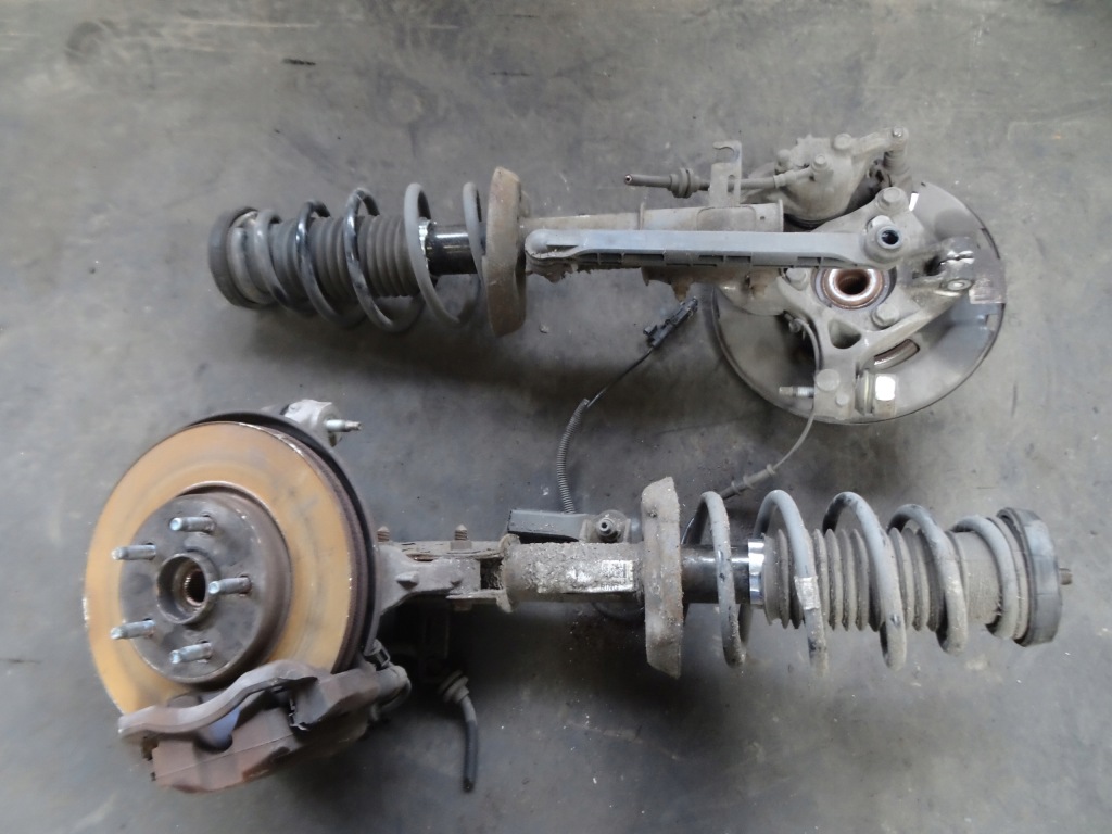 фото №1, Ступиця лівий перед opel insignia