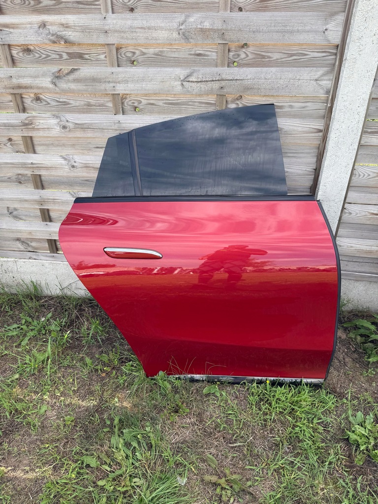 фото №1, Дверь правое задние mercedes eqe v295 996