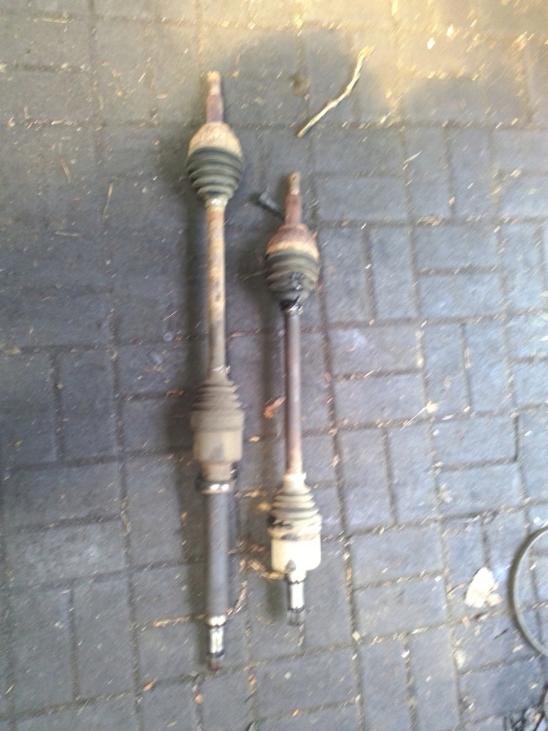 Купити Transit 2000-06 2.0 tdci tddi привідний вал ліва або права