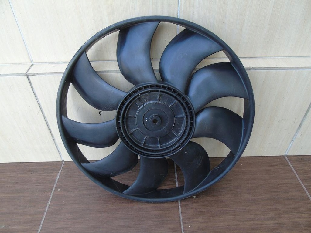 фото №1, Вентилятор вентилятор commander cherokee 3.0 5.7 05-