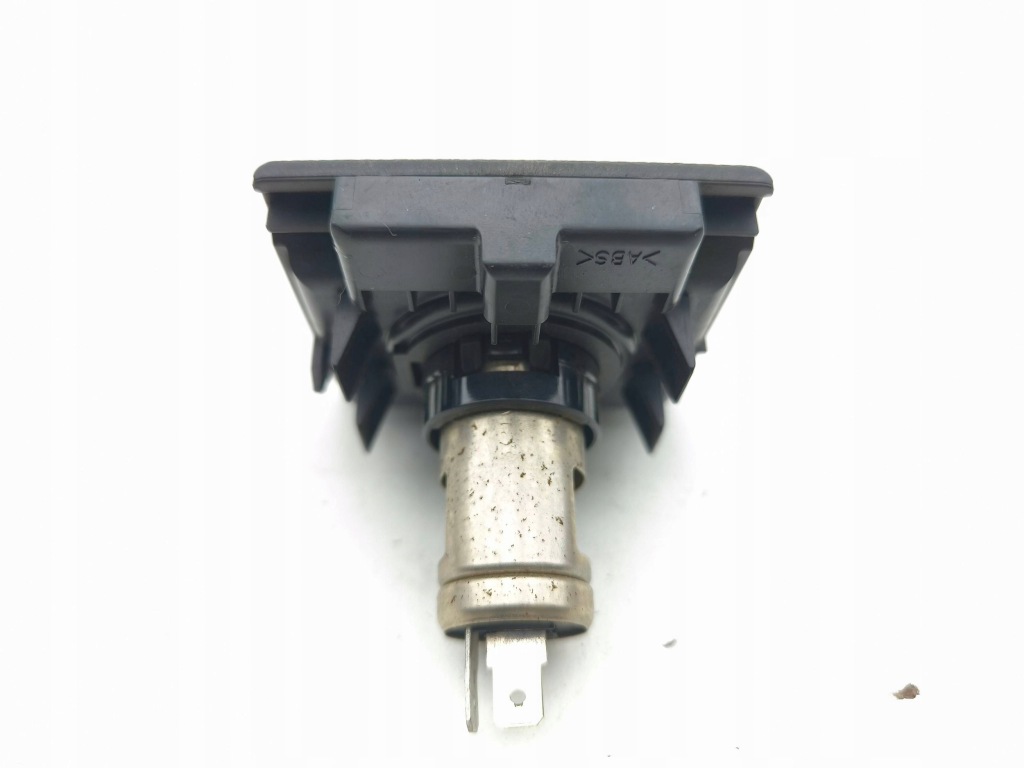 фото №6, Nissan 350z 2004 разъём прикуривателя передние