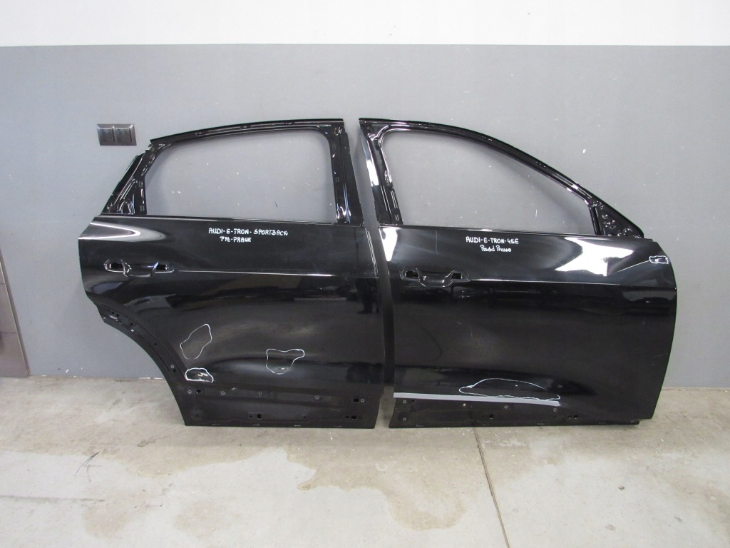 Купить Audi e-tron 4ke sportback дверь правое задний