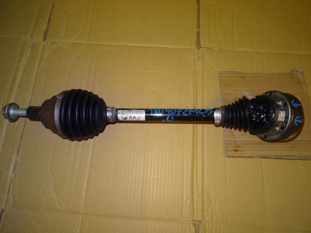 Купити Volkswagen привідний вал ліва 1k0407271lb