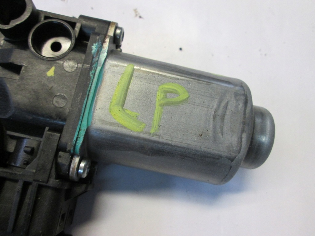 фото №8, Dodge charger 11- chrysler 300 ii моторчик скло перед лівий правий двигун