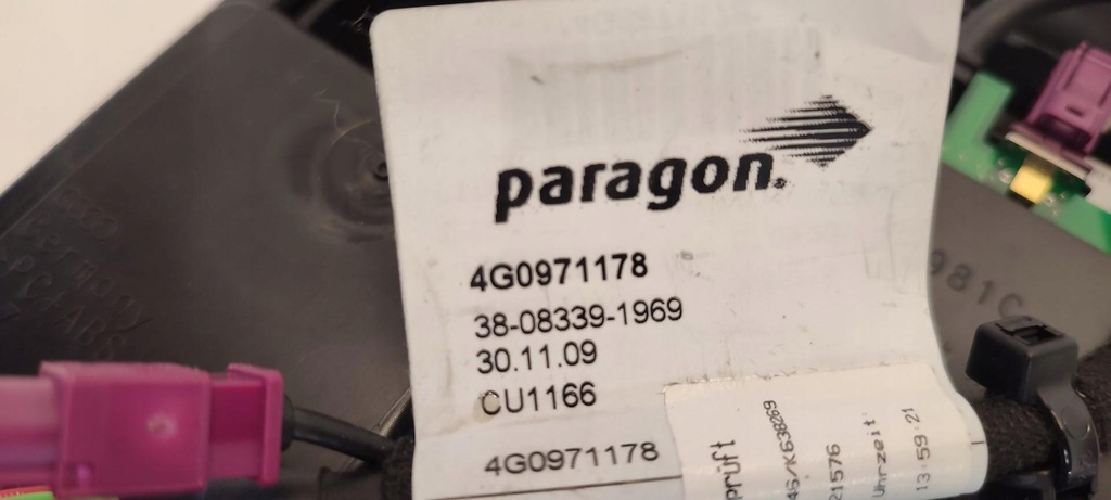 фото №6, Audi a7 4g зарядное устройство индукционная бардачок 4g0864981c