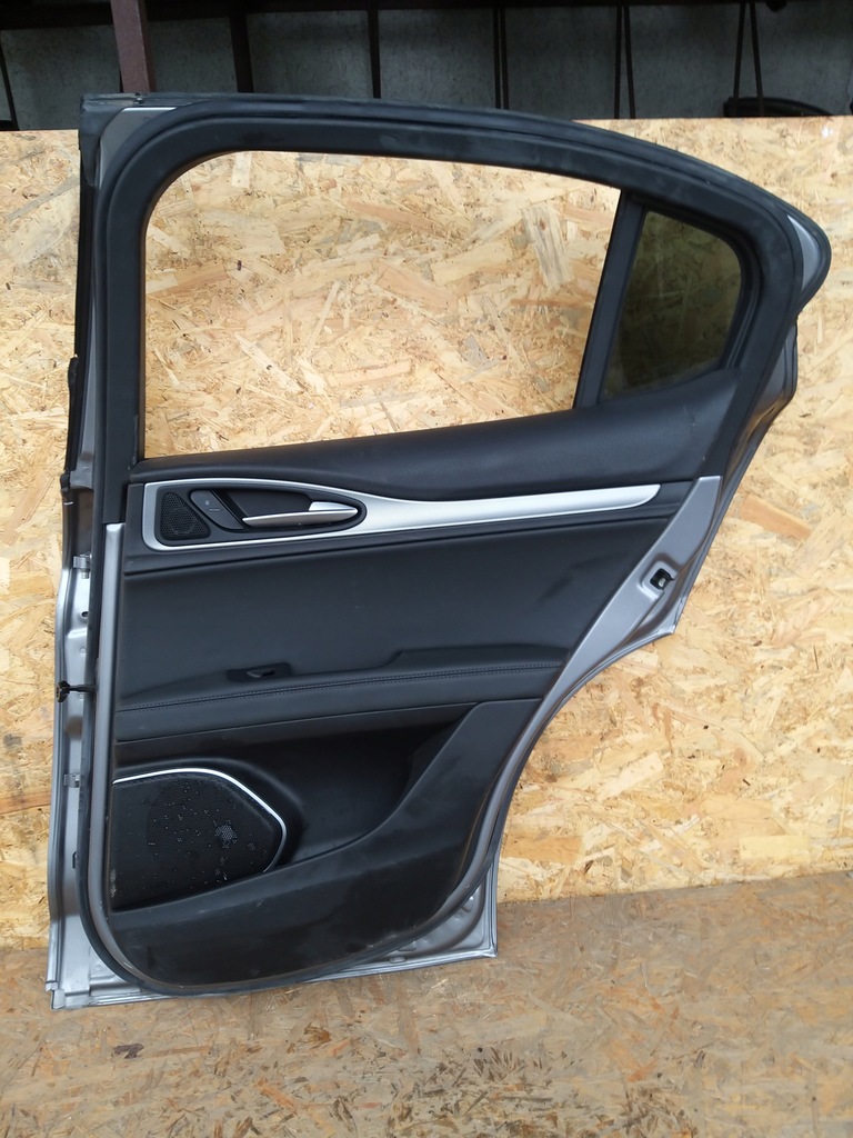 фото №2, Дверь правое задняя alfa romeo stelvio