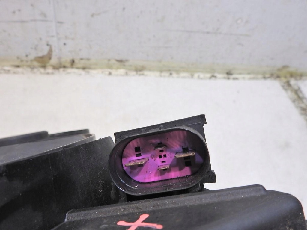 фото №7, Вентилятори радіатора vw golf v plus 1.6 fsi 1k0121207t