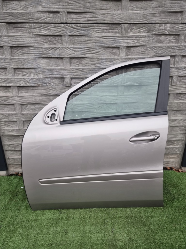 Купить Mercedes ml w164 дверь левый перед цвет 723