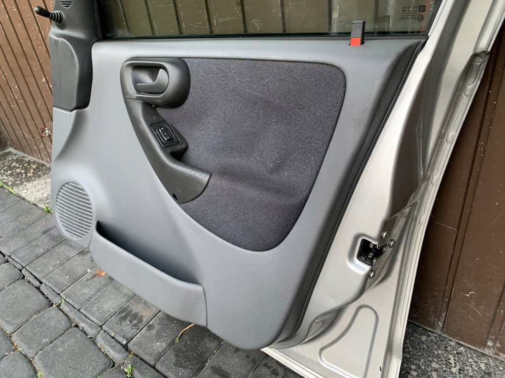 фото №14, Двері правий перед праве передні opel corsa c 5d