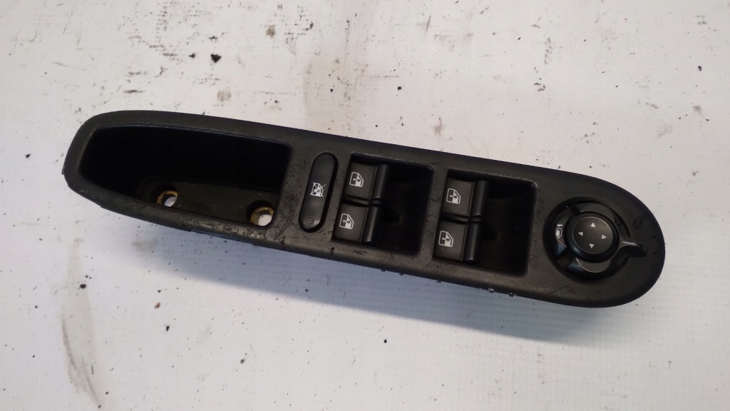 фото №1, Alfa romeo 159 панель кнопки вікон дзеркал 156054187