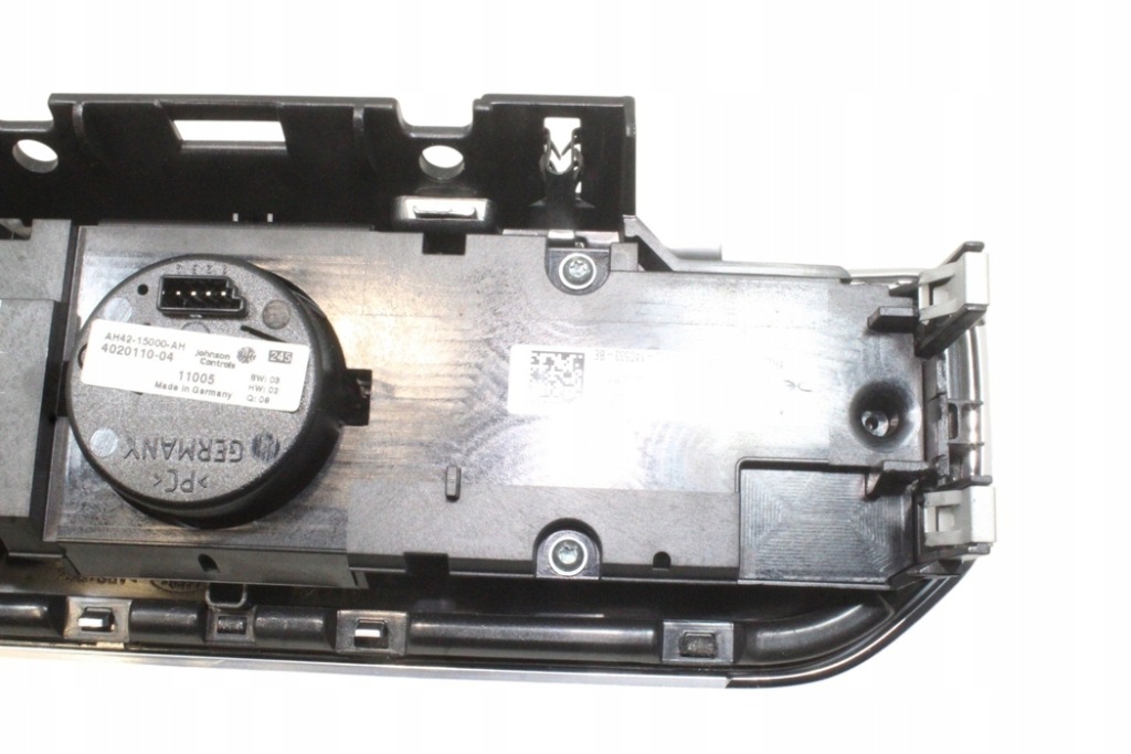 фото №10, Кнопки радіо land rover discovery iv l319 ah2218c858bf 3.0l дизель