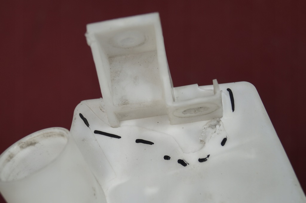 фото №9, Бачок омивача nissan x-trail t32 14-17r