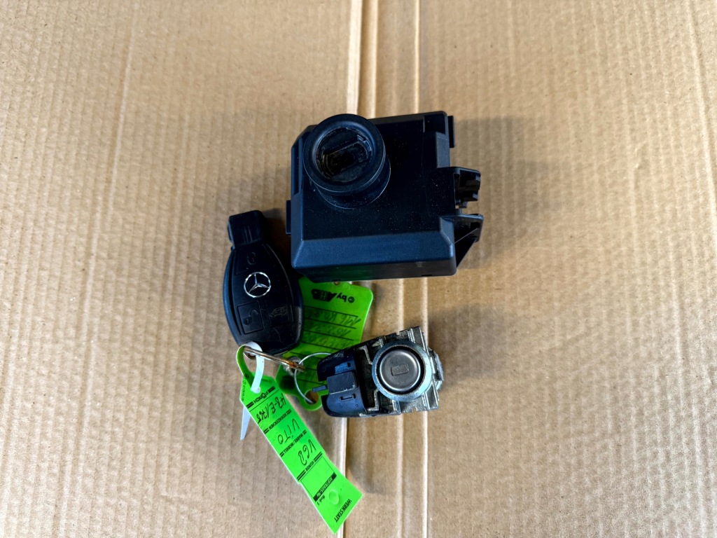 Замок зажигания + ключ pilot a4479004805 mercedes vito w447 w 447 замок дверь Недорого