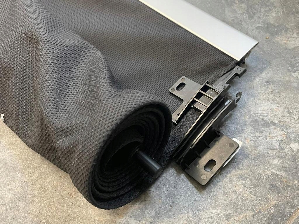 Шторка люк панорами black чорний 4g9.877.307.b 5l9 audi a6 2015-18 Доставка