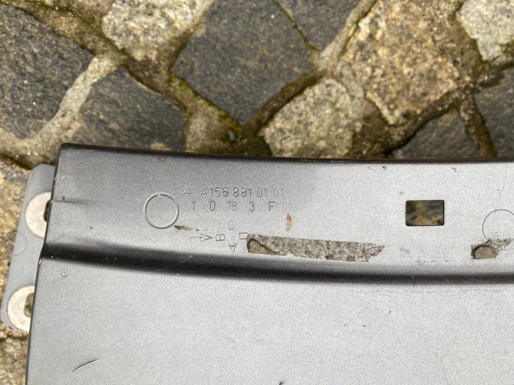 Купити Mercedes gla 156 крило ліве перед 1568810101 оригінал