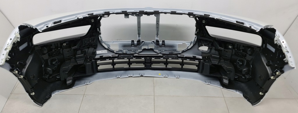 фото №16, Бампер перед передний bmw 7 i7 g70 mineralweiss