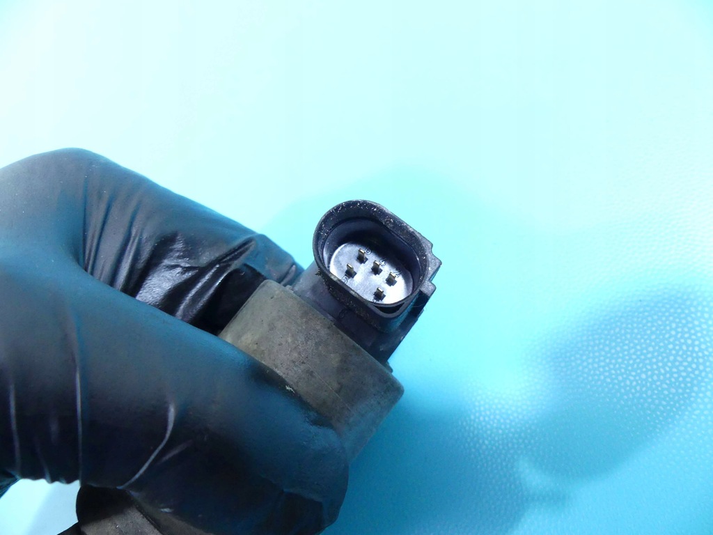 фото №6, Клапан egr seat cordoba i 036131503m 1.4 16v