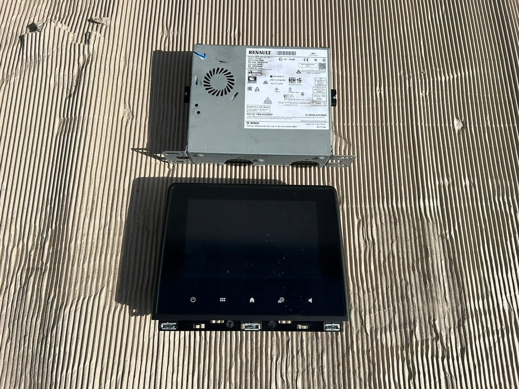 фото №1, Renault captur ii радио навигация дисплей экран 19-24 rok